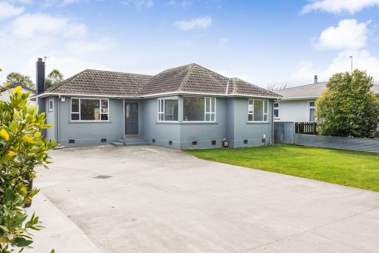Photo of property in 345 Tremaine Avenue, Takaro, Palmerston North, 4412