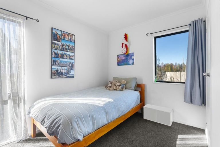 Photo of property in 29 Matthew Place, Kawaha Point, Rotorua, 3010