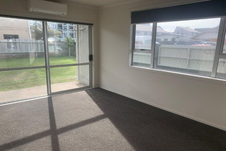 Photo of property in 40 Maunganui Road, Mount Maunganui, 3116