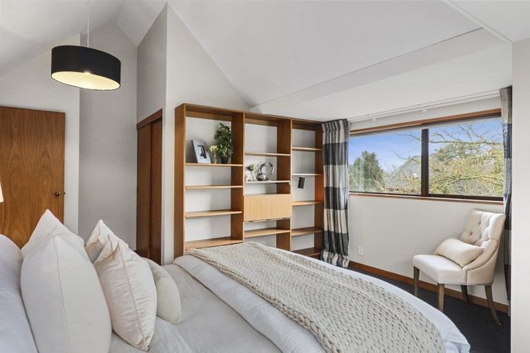 Photo of property in 19 Oakden Drive, Darfield, 7510