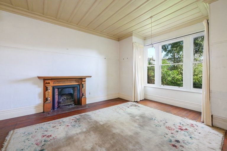 Photo of property in 11 Durham Street, Mornington, Dunedin, 9011