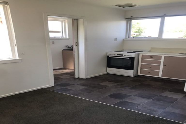 Photo of property in 5/102 Edward Avenue, Edgeware, Christchurch, 8013