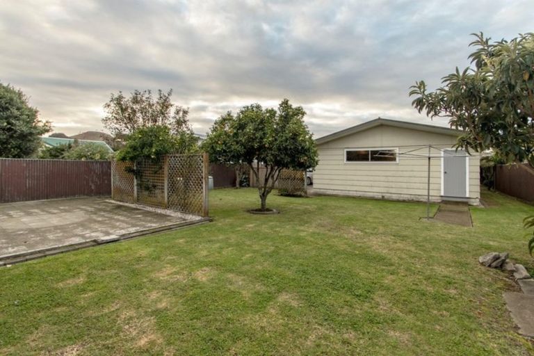 Photo of property in 2a Balmoral Street, Taradale, Napier, 4112
