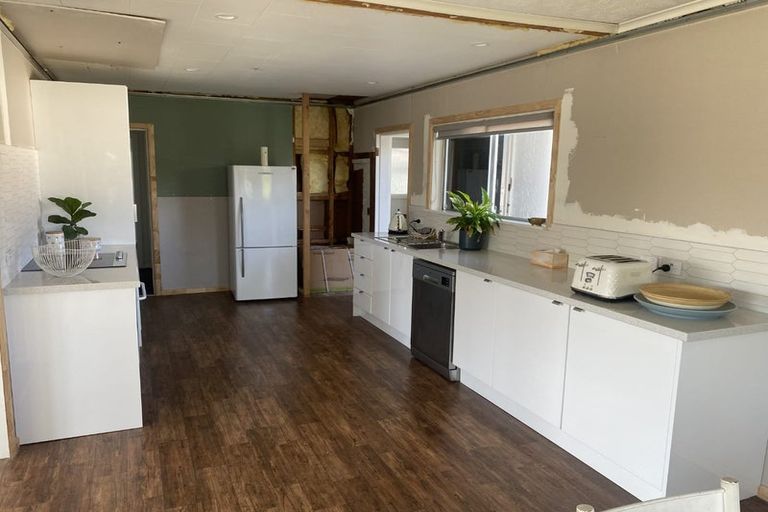 Photo of property in 1 Chester Place, Taradale, Napier, 4112