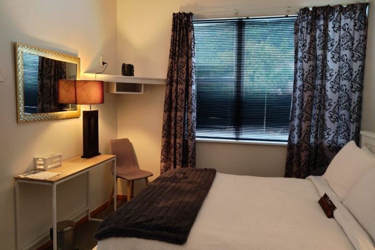 Photo of property in 4 Cecil Road, Wadestown, Wellington, 6012