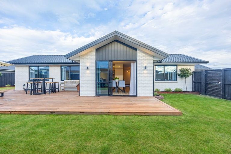 Photo of property in 81 Tiritiri Moana Drive, Pegasus, 7612