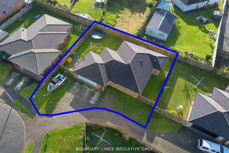 Photo of property in 35 Lachlan Place, Favona, Auckland, 2024