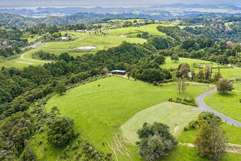 Photo of property in 75 Kohinui Road, Parua Bay, 0192