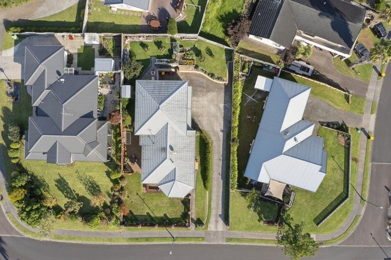 Photo of property in 6 Maddison Place, Welcome Bay, Tauranga, 3112