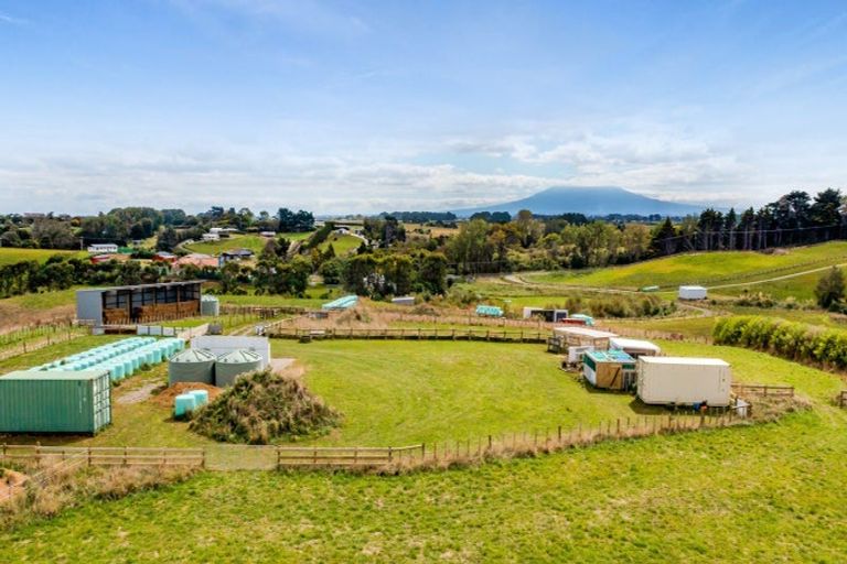 Photo of property in 244 Turuturu Road, Hawera, 4674