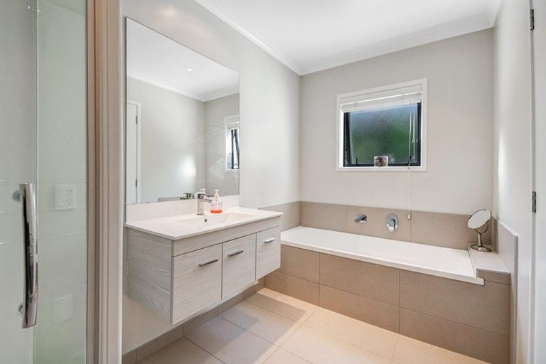 Photo of property in 30 Cape Cod Drive, Gulf Harbour, Whangaparaoa, 0930