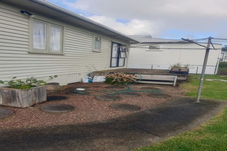 Photo of property in 168 Birkdale Road, Birkdale, Auckland, 0626