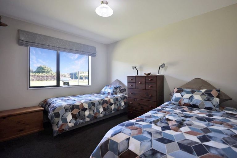 Photo of property in 41 South Park Road, Newland, Ashburton, 7772