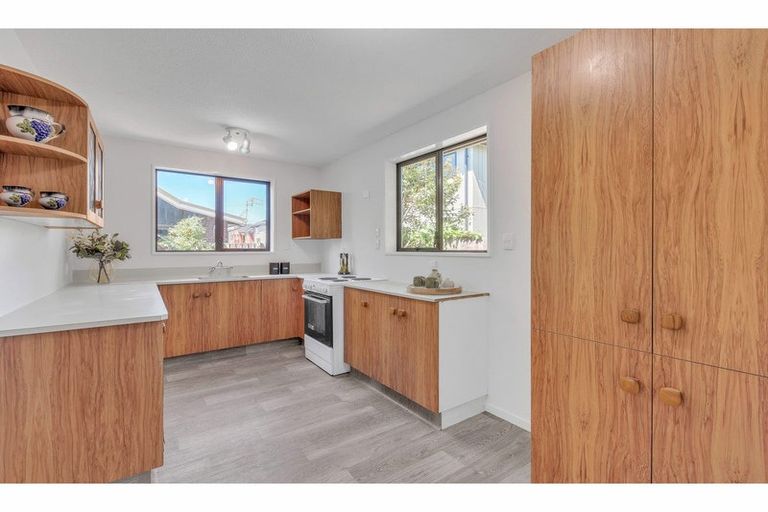 Photo of property in Carmichael Courts, 12/14 Wharenui Road, Upper Riccarton, Christchurch, 8041