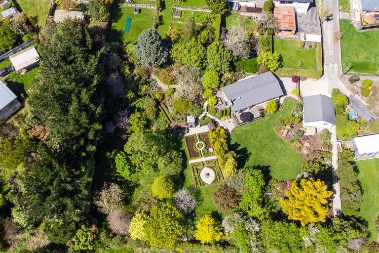Photo of property in 97 Martin Road, Fairfield, Dunedin, 9018
