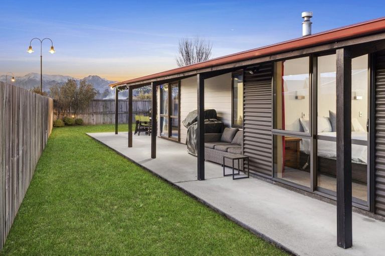 Photo of property in 11 Juno Place, Wanaka, 9305