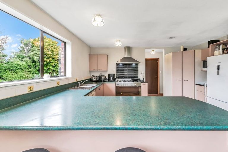 Photo of property in 1 Everett Street, Coalgate, 7673