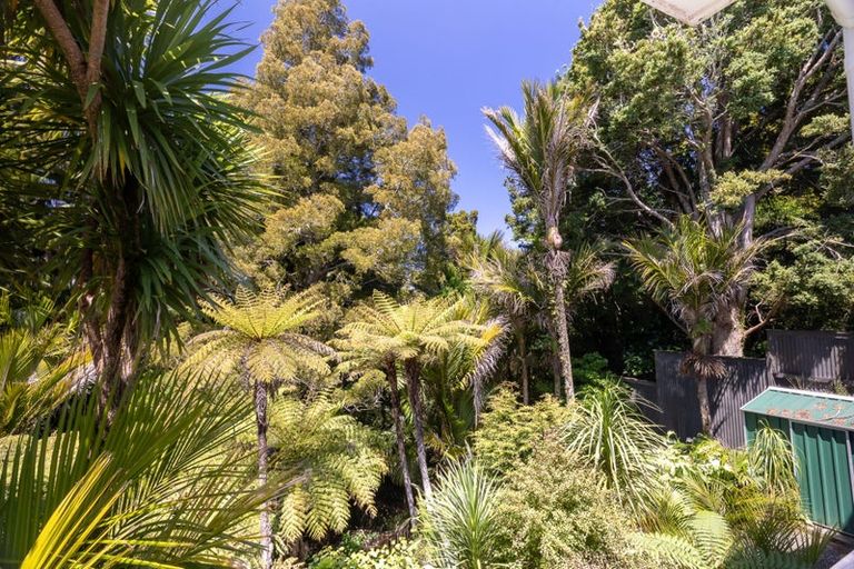 Photo of property in 46 Huia Road, Titirangi, Auckland, 0604