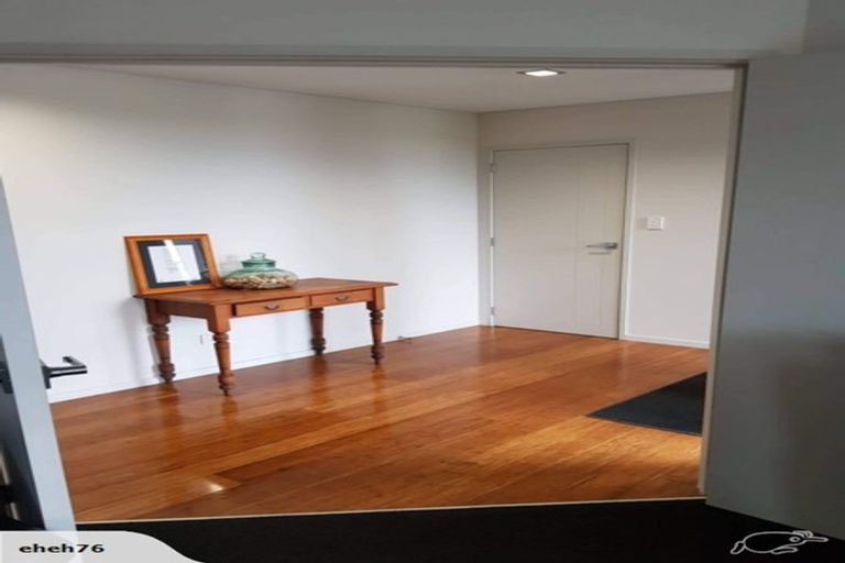 Photo of property in 7 Reremoana Close, Hawera, 4610