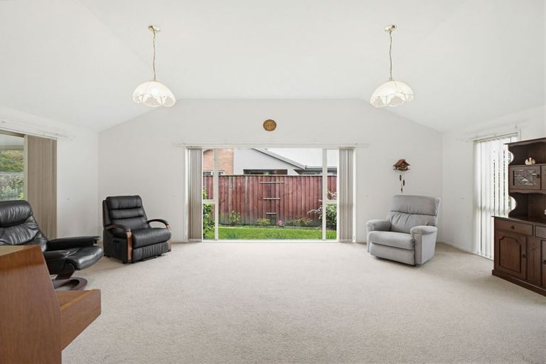 Photo of property in 13 Robert Coup Road, Kaiapoi, 7630