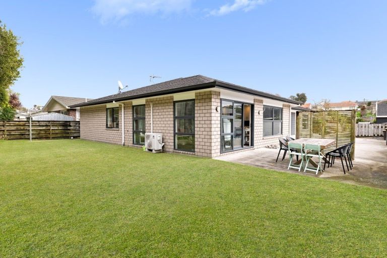 Photo of property in 32 Shelley Street, Otumoetai, Tauranga, 3110