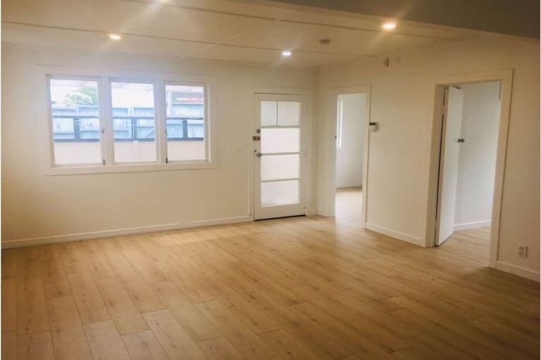 Photo of property in 10 Laurel Oak Drive, Schnapper Rock, Auckland, 0632