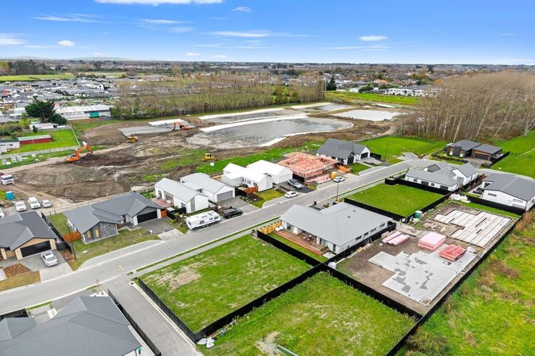 Photo of property in 10 Elsie Lange Way, Casebrook, Christchurch, 8051