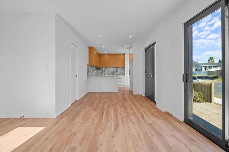 Photo of property in 22b Justamere Place, Weymouth, Auckland, 2103