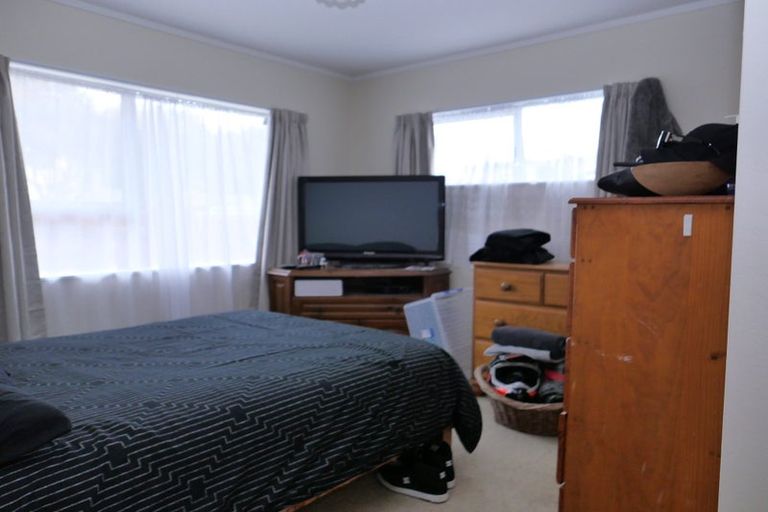 Photo of property in 15 Kaimanawa Street, Paraparaumu, 5032