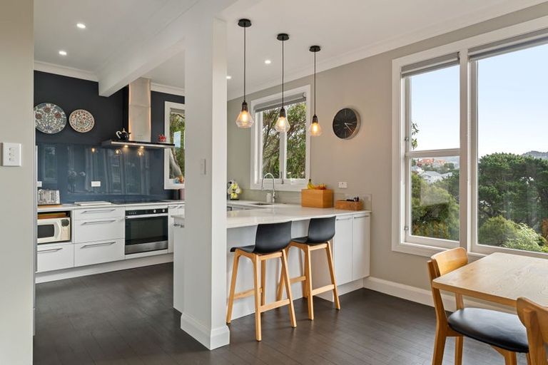 Photo of property in 83 Sefton Street, Wadestown, Wellington, 6012