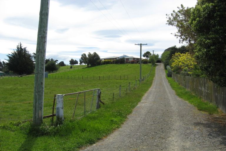 Photo of property in 25 Osborne Road, Amberley, 7410