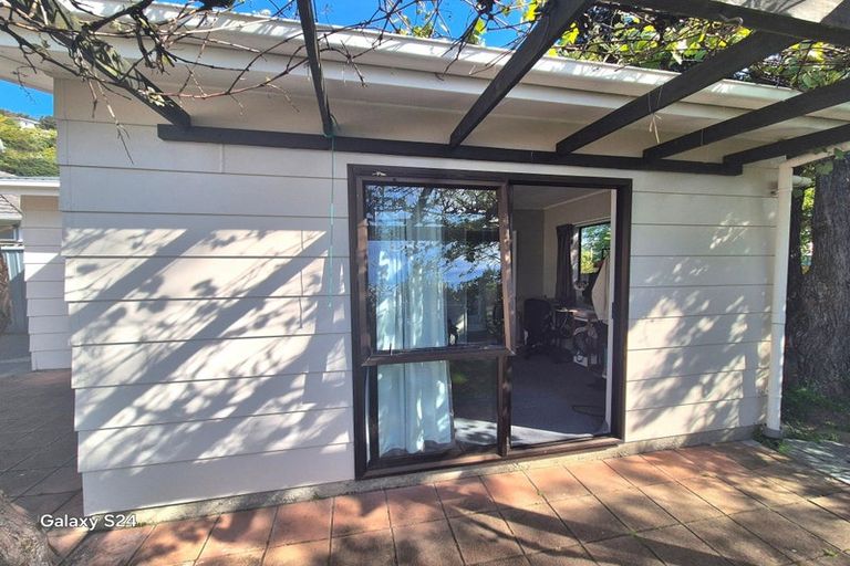 Photo of property in 18 Parnell Street, Fairfield, Lower Hutt, 5011