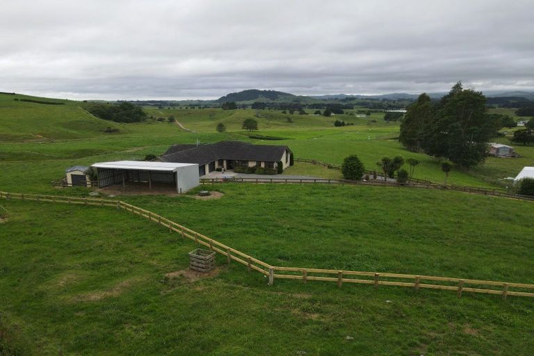 Photo of property in 196 Happy Valley Road, Owhiro Bay, Wellington, 6023