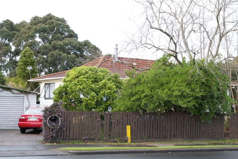 Photo of property in 31 Favona Road, Favona, Auckland, 2024