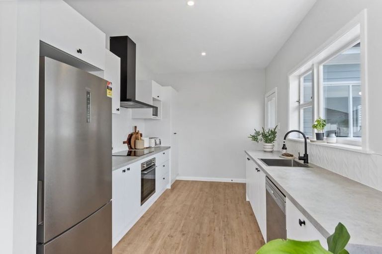 Photo of property in 244 Hoon Hay Road, Hoon Hay, Christchurch, 8025