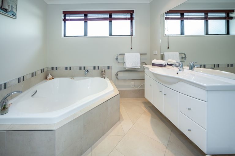 Photo of property in 5 Ruby Avenue, Northwood, Christchurch, 8051