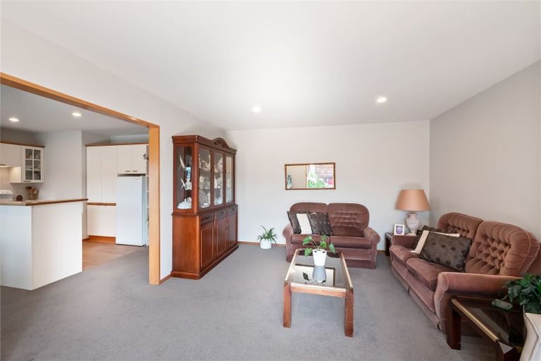 Photo of property in 35 Merrin Street, Avonhead, Christchurch, 8042