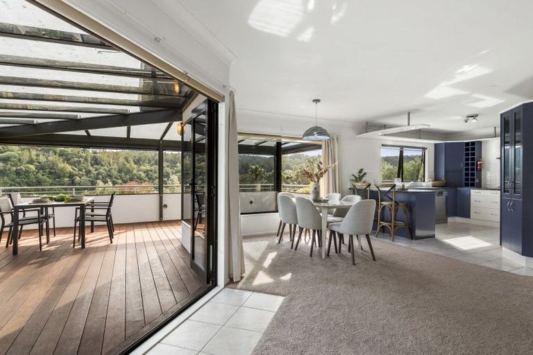 Photo of property in 3/41 Okura River Road, Okura, Auckland, 0792