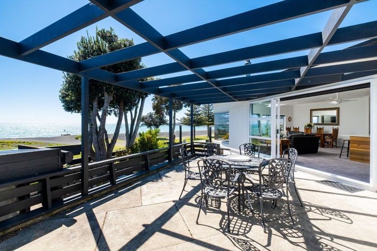 Photo of property in 5 Charles Street, Westshore, Napier, 4110