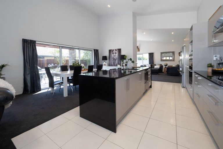 Photo of property in 10 Torbay Avenue, Huntingdon, Ashburton, 7774