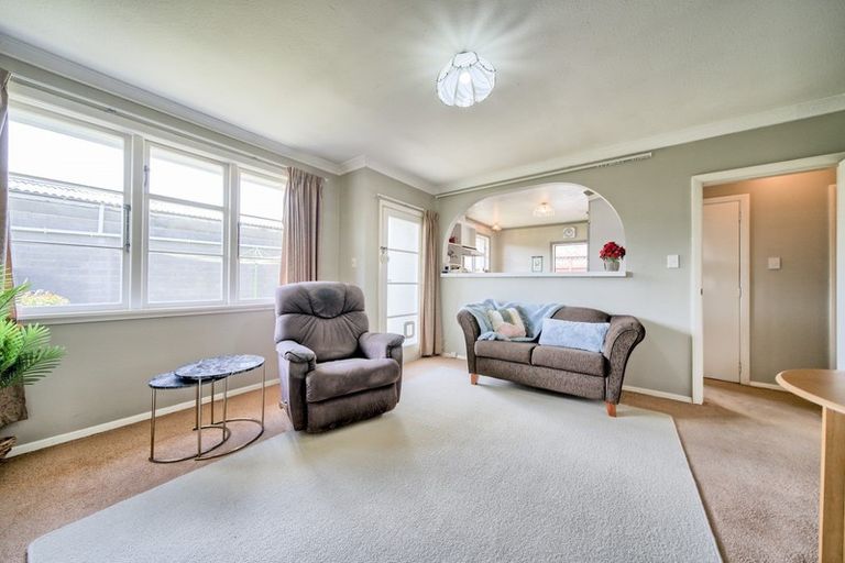 Photo of property in 14ud- Bush Grove, Trentham, Upper Hutt, 5018