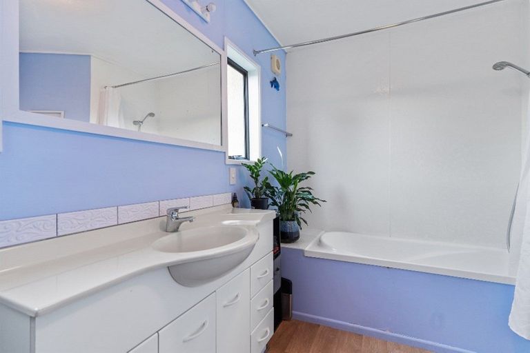 Photo of property in 224 Otahu Road, Whangamata, 3620