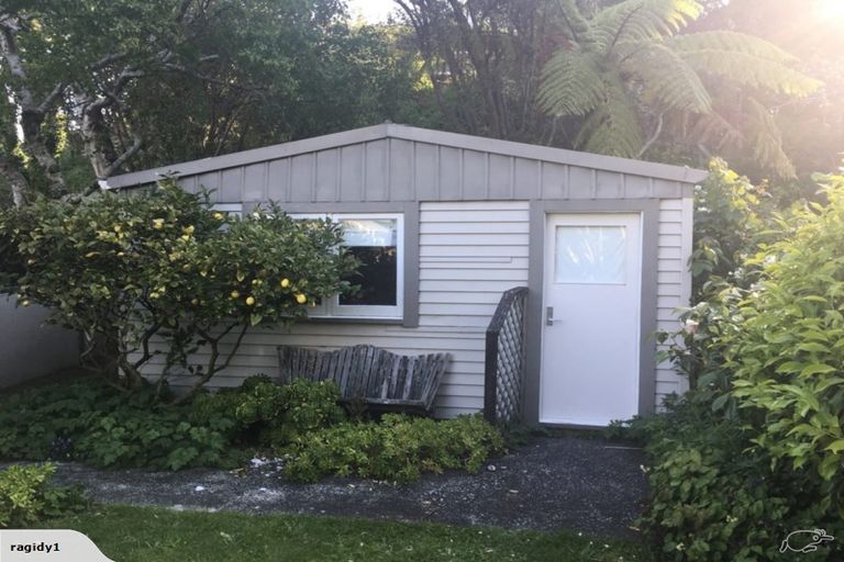 Photo of property in 78 Todman Street, Brooklyn, Wellington, 6021