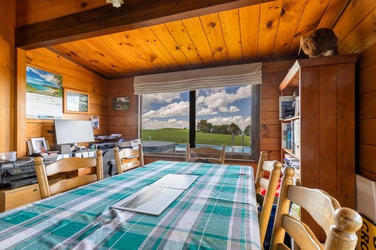 Photo of property in 51 Hinewa Road, Otumoetai, Tauranga, 3110