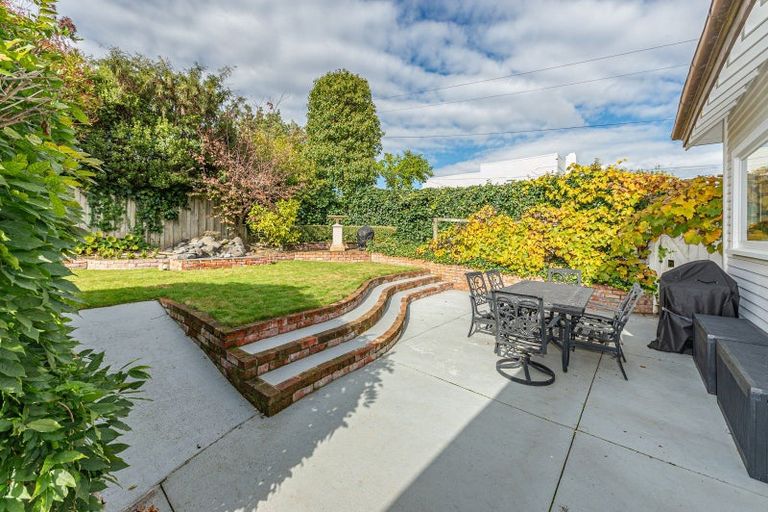 Photo of property in 12 Brassey Road, Saint Johns Hill, Whanganui, 4500