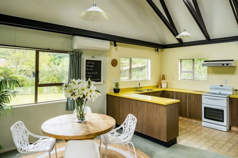 Photo of property in 69 Cluny Road, Plimmerton, Porirua, 5026