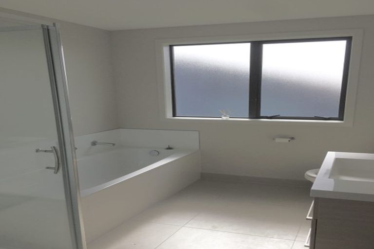 Photo of property in 2 Matau Close, Te Kauwhata, 3710