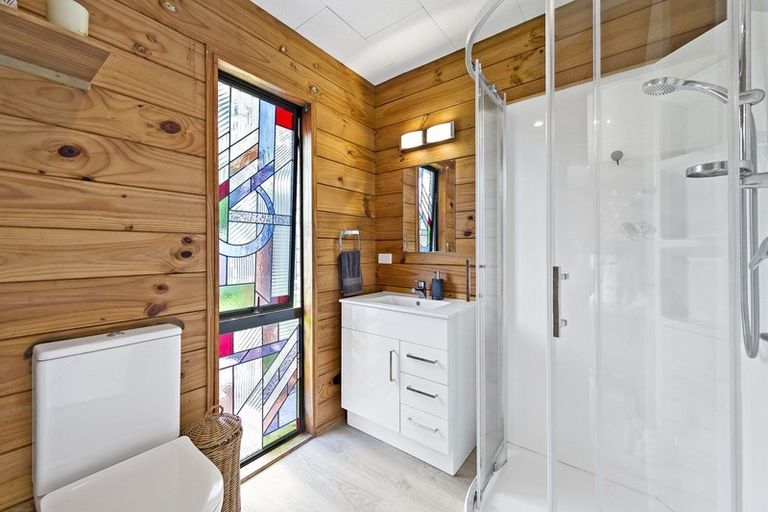 Photo of property in 98 Springs Road, Hornby, Christchurch, 8042