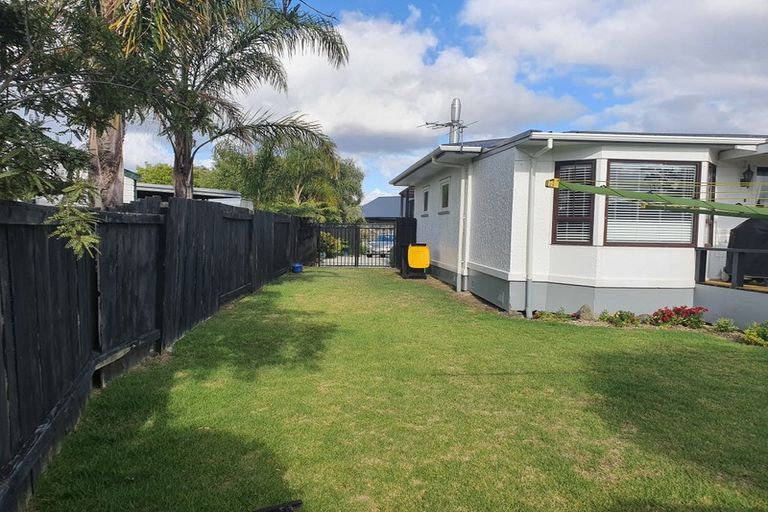 Photo of property in 15 Mayfair Close, Whitianga, 3510