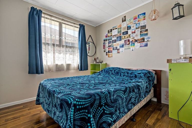 Photo of property in 5 Leeson Place, Mangere, Auckland, 2022